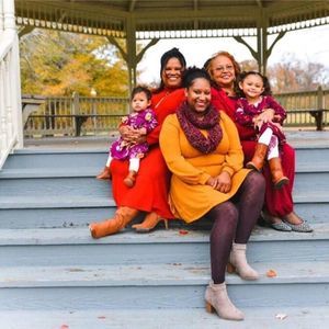 Meet your Posher, Kandi